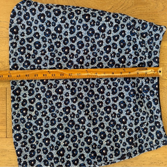 Peter MIllar Alice Petal hem Floral Ladies Blue Small Performance Golf Skort - Picture 2 of 4